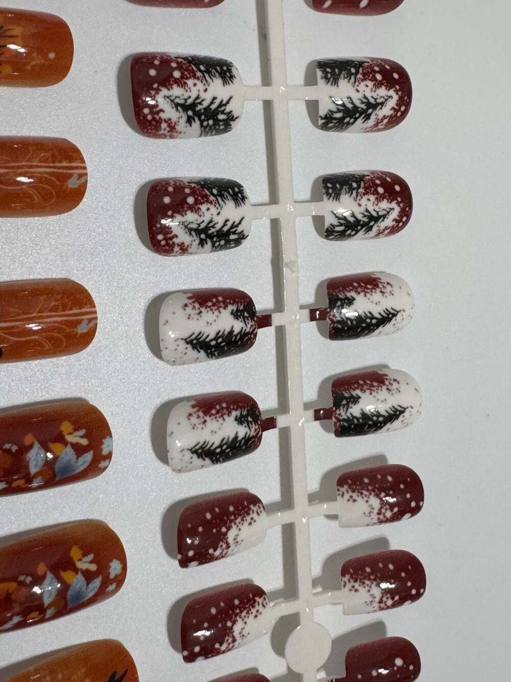 Generic Fall And Winter Press On Nails Set - Picture 5 of 6
